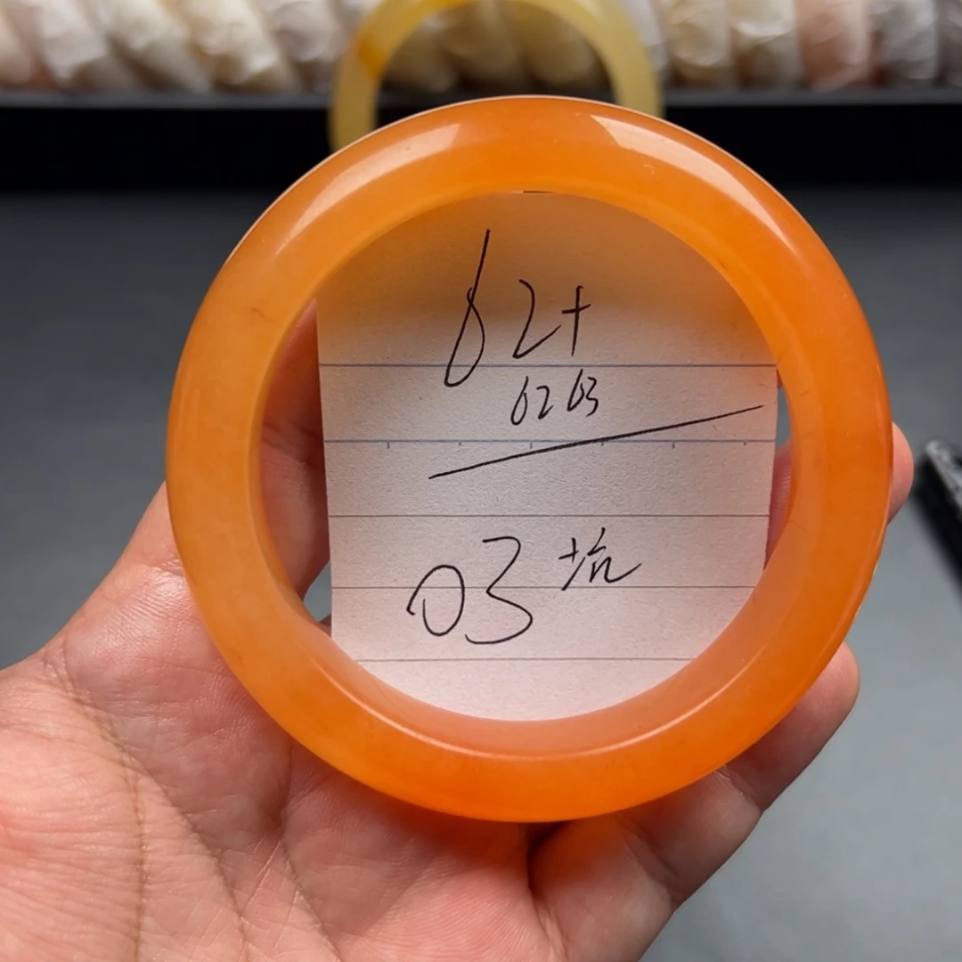 石英质玉（黄龙玉）手镯未镶嵌03