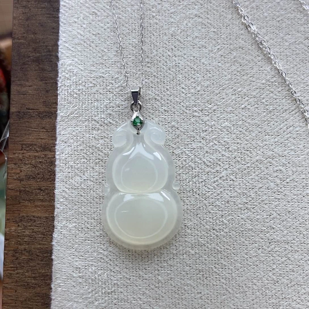 岫玉手镯手镯银S925镶嵌