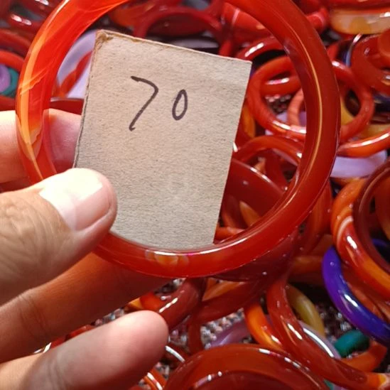 手镯玛瑙/玉髓未镶嵌