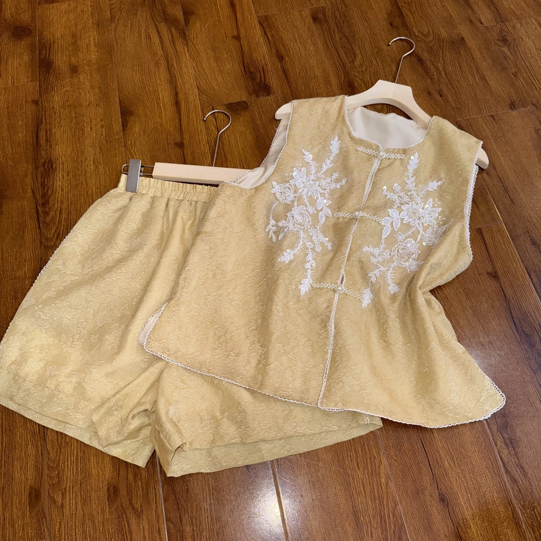 [霜华]Q823夏季新款复古套装宽松时尚休闲薄款刺绣上衣+短裤