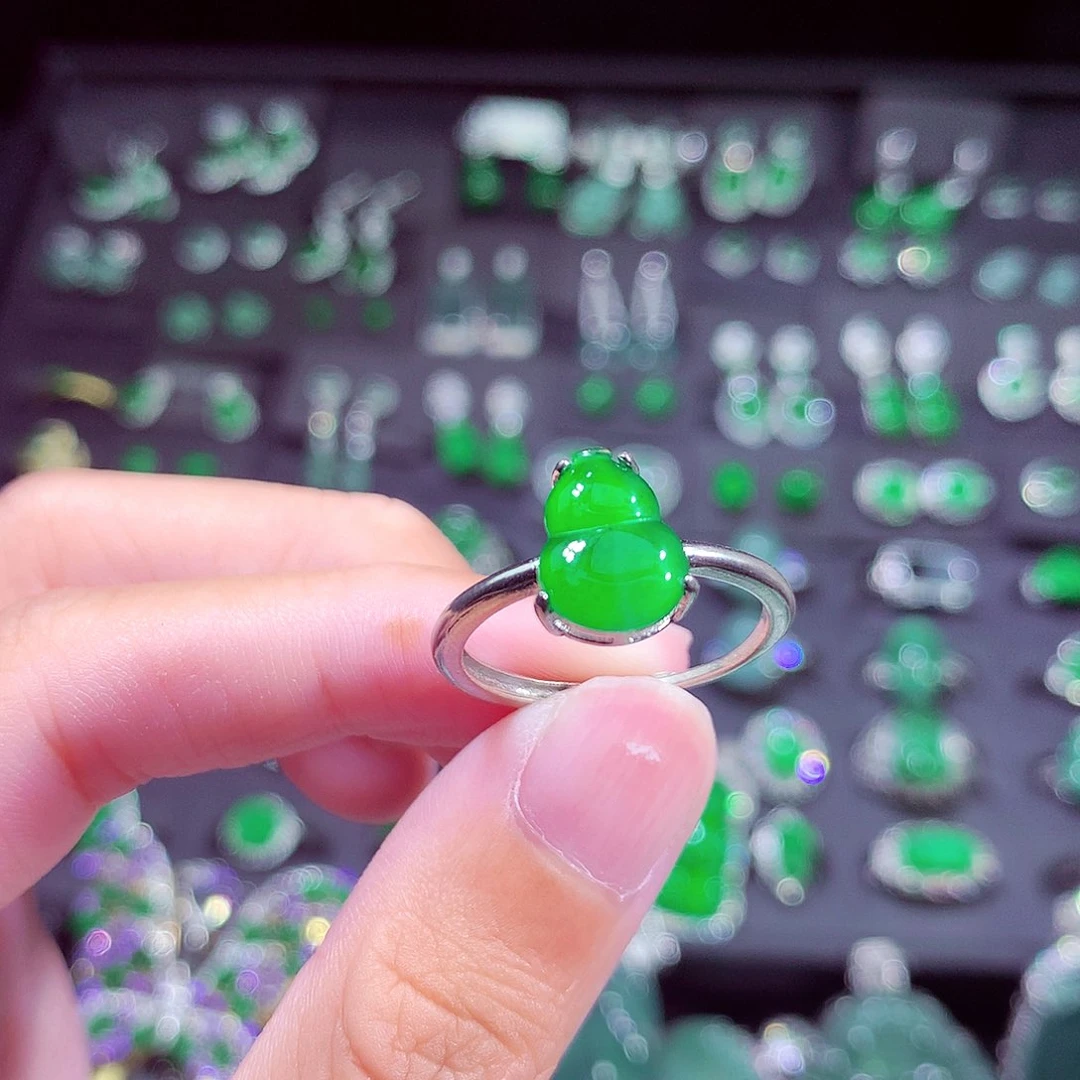 翡翠未镶嵌颈饰天然