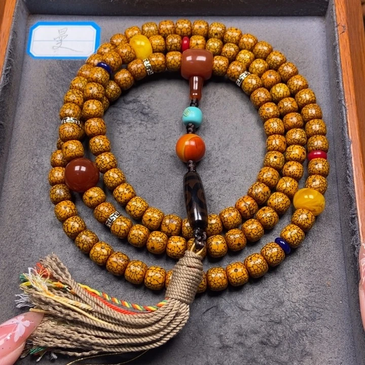 星月菩提吊坠菩提