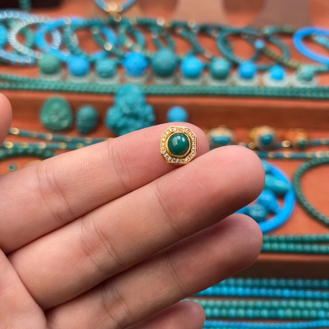 绿松石18K金镶嵌珠宝奇石