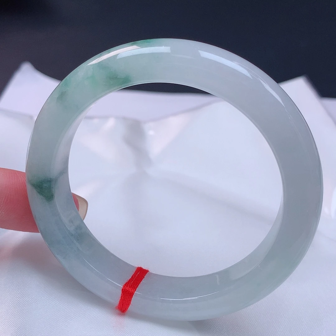 【闪购商品】未镶嵌手镯翡翠56