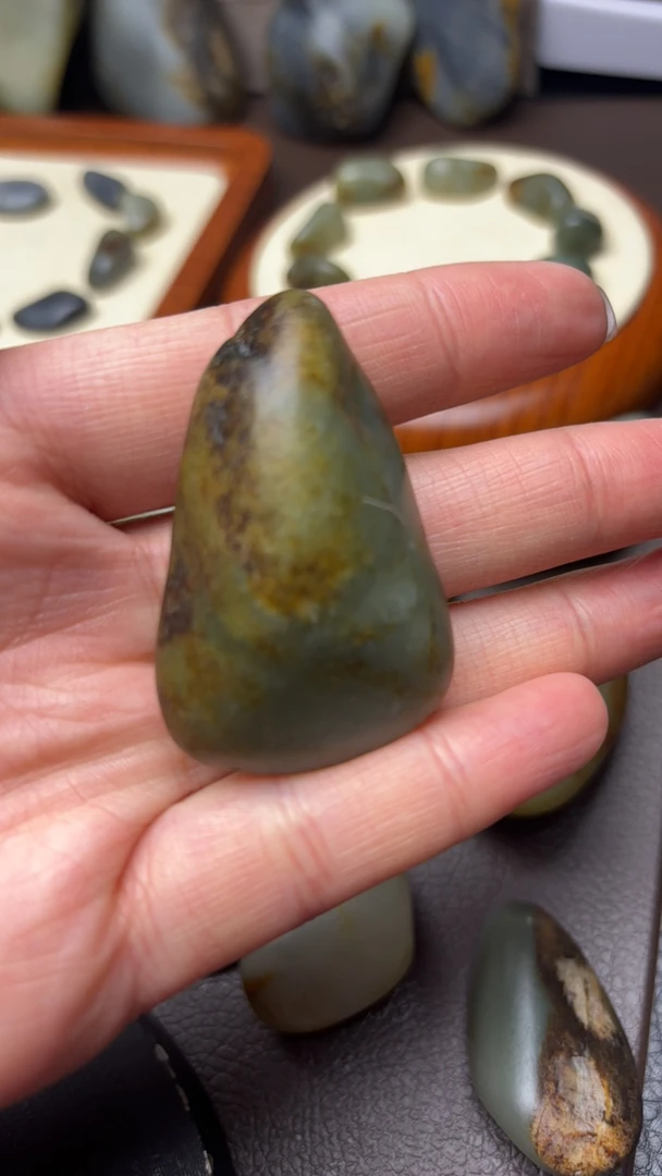 新疆和田玉吊坠12