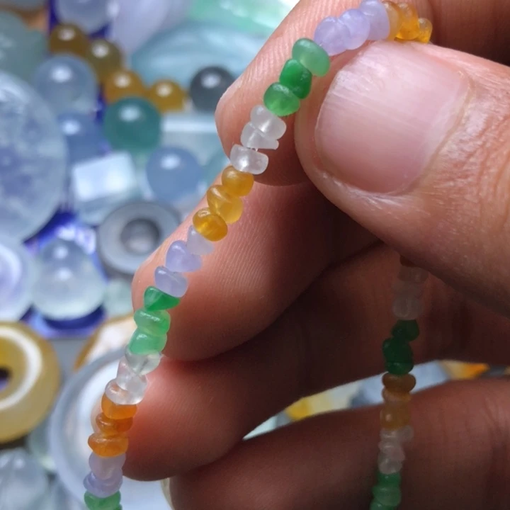 定制翡翠未镶嵌挂件