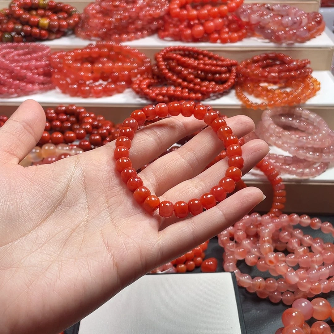 南红玛瑙未镶嵌手链