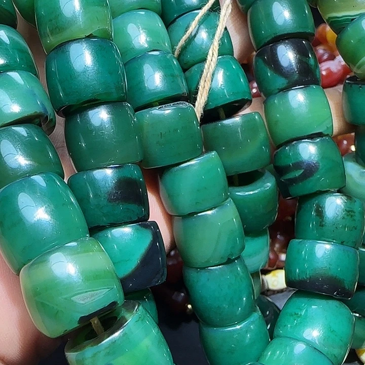 斌***哥玛瑙/玉髓未镶嵌颈饰