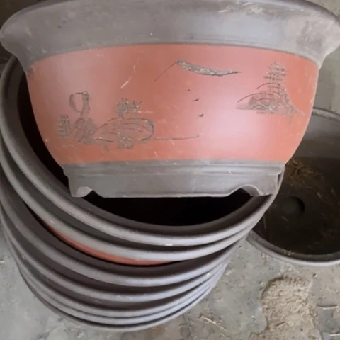 紫砂花盆100-2。        41-20