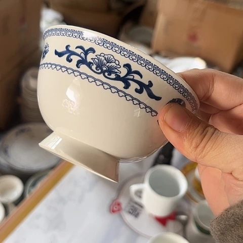 陶瓷咖啡杯一个陶瓷