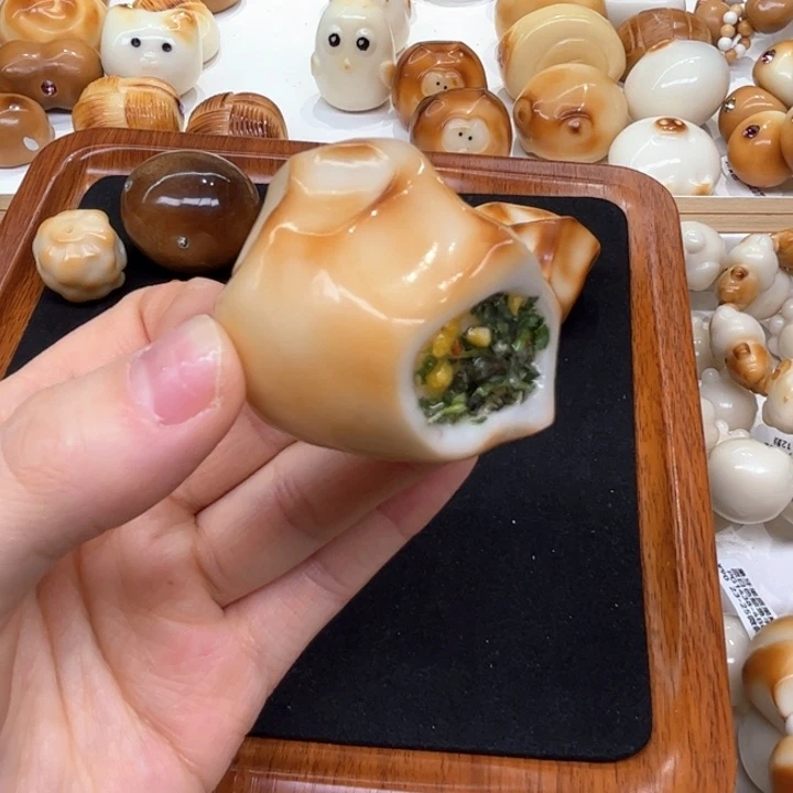 白玉菩提把件4.21.46象牙果咬一口饺子微瑕