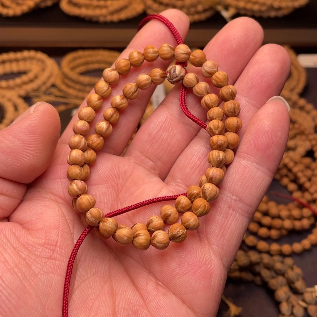 贝***塔柏香籽/百香籽吊坠