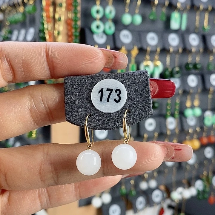 和田玉耳饰18K金镶嵌