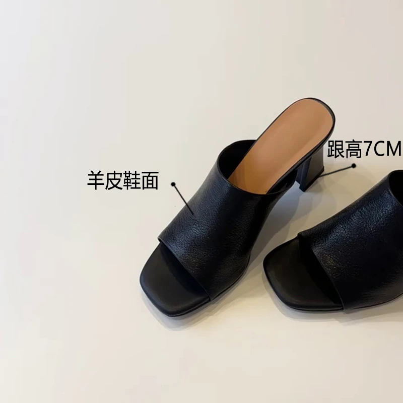 【法国设计师】羊皮版夏季巨软显白真皮凉鞋粗高跟7cm一字带度假
