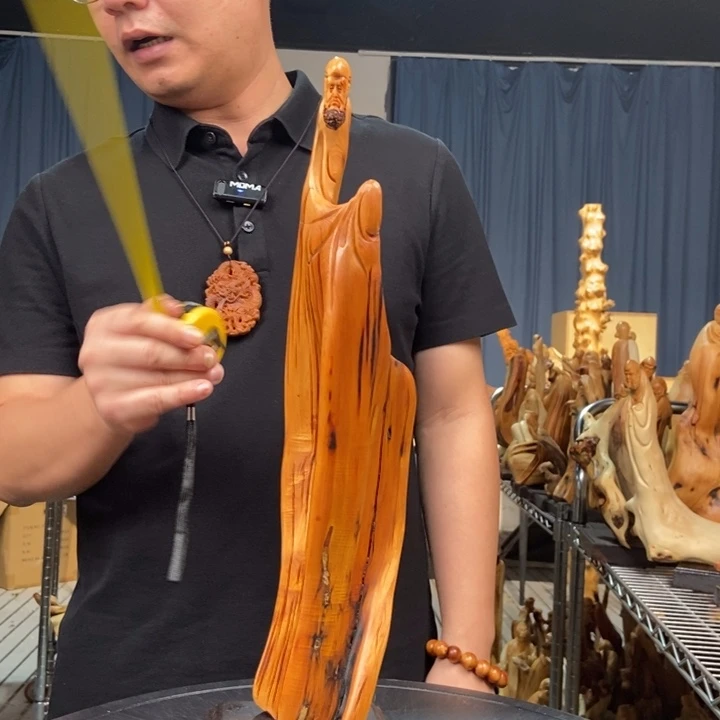 柏木（崖柏）随型摆件