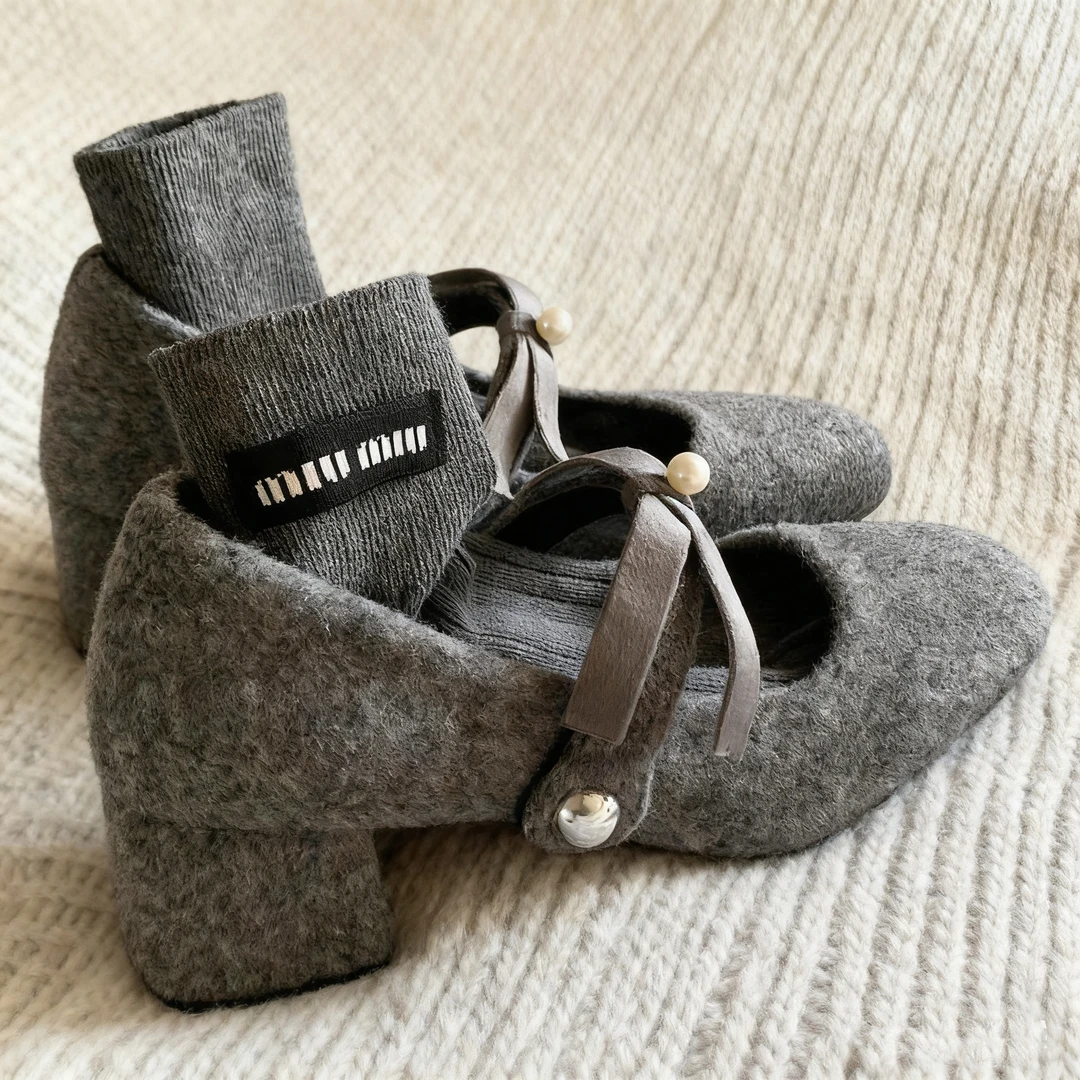 韩系气质来啦~老钱风温柔呢子料单鞋加绒秋冬蝴蝶结玛丽珍鞋子女