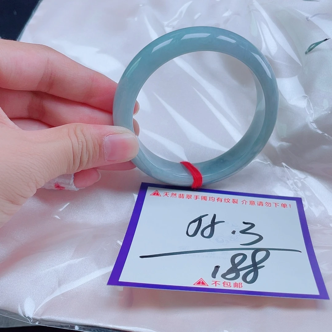 未镶嵌定制翡翠翡翠