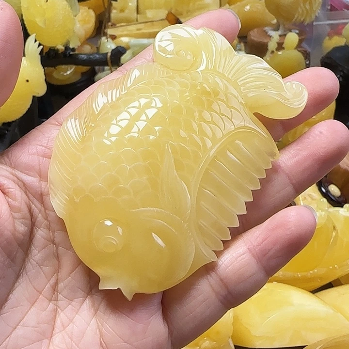 蜜蜡珠宝奇石未镶嵌