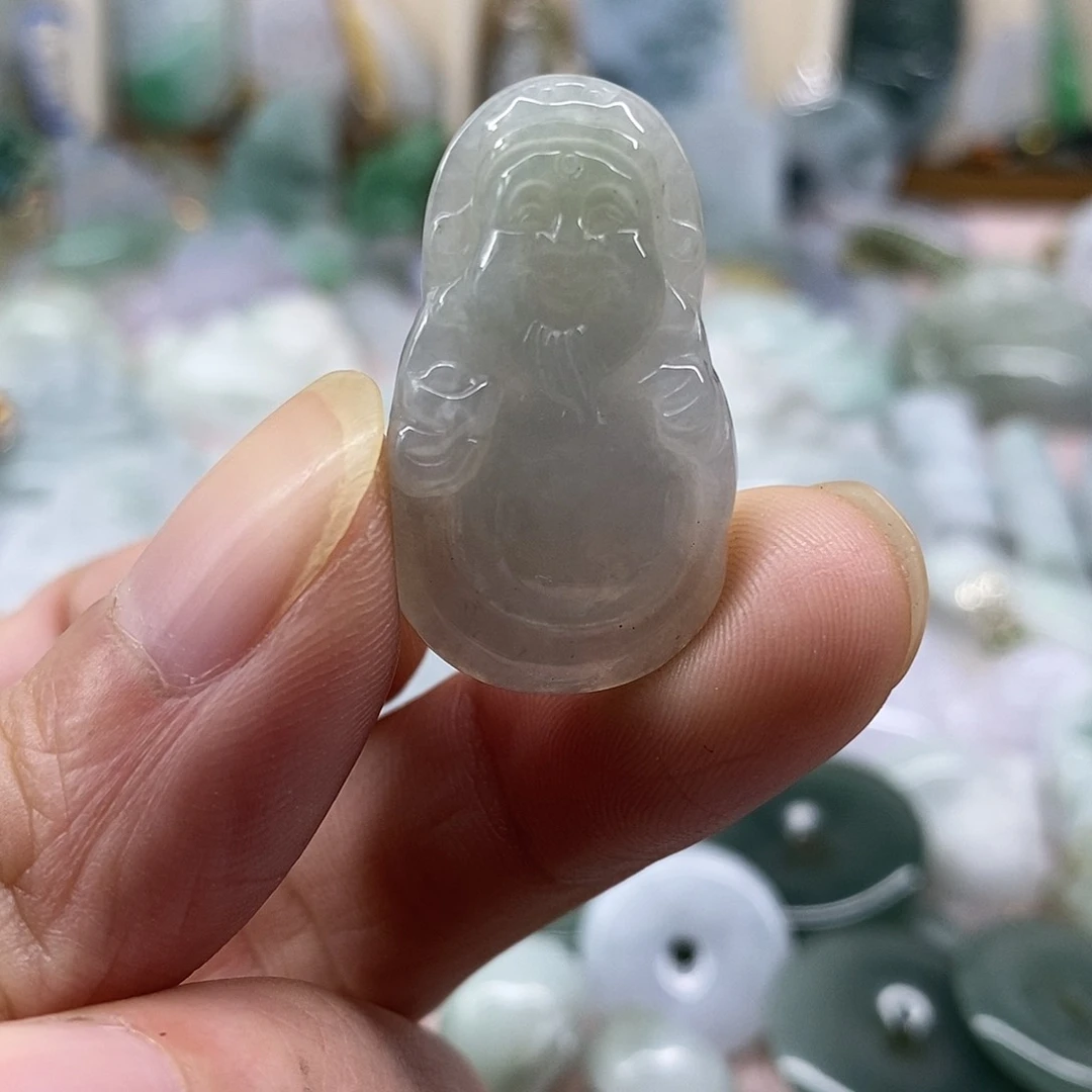 颈饰未镶嵌翡翠天然