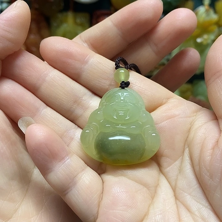 岫玉未镶嵌吊坠(赠链)