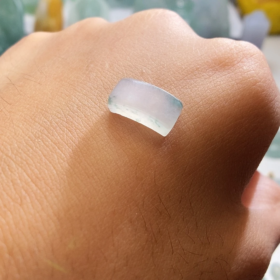 定制翡翠未镶嵌马鞍戒面