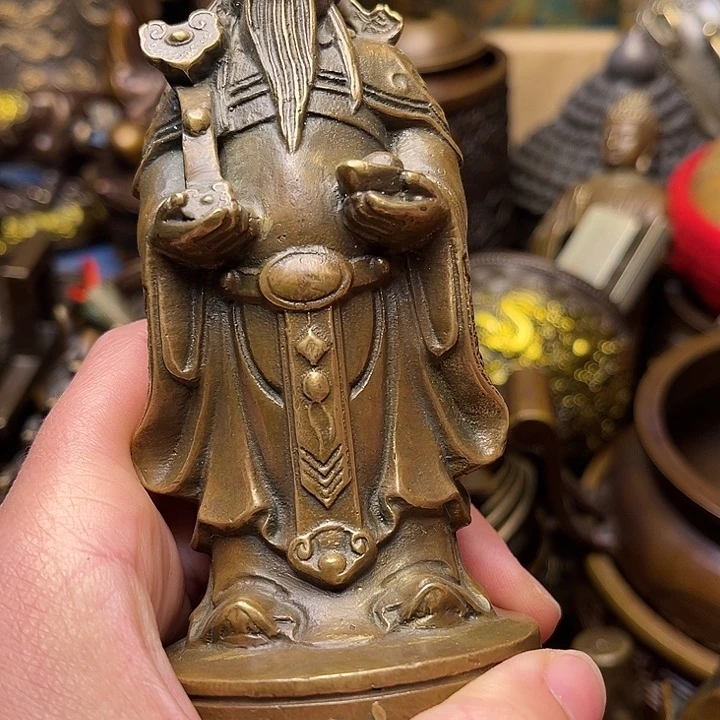 精美铜器批发档口