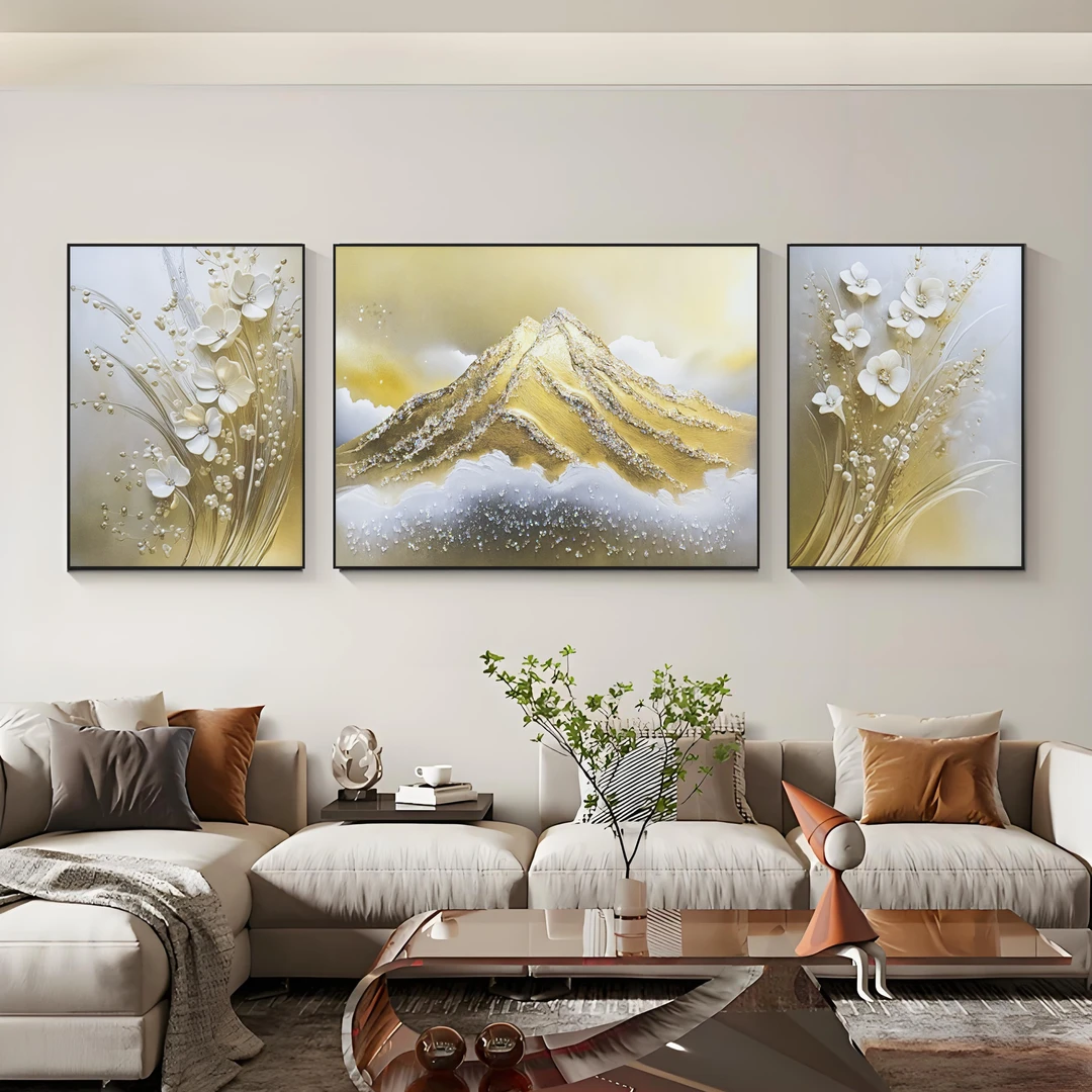 轻奢抽象风格日照金山客厅装饰高级感金色沙发背景三联画山70200