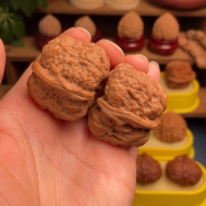 文玩核桃把件慕*?蛤蟆头39