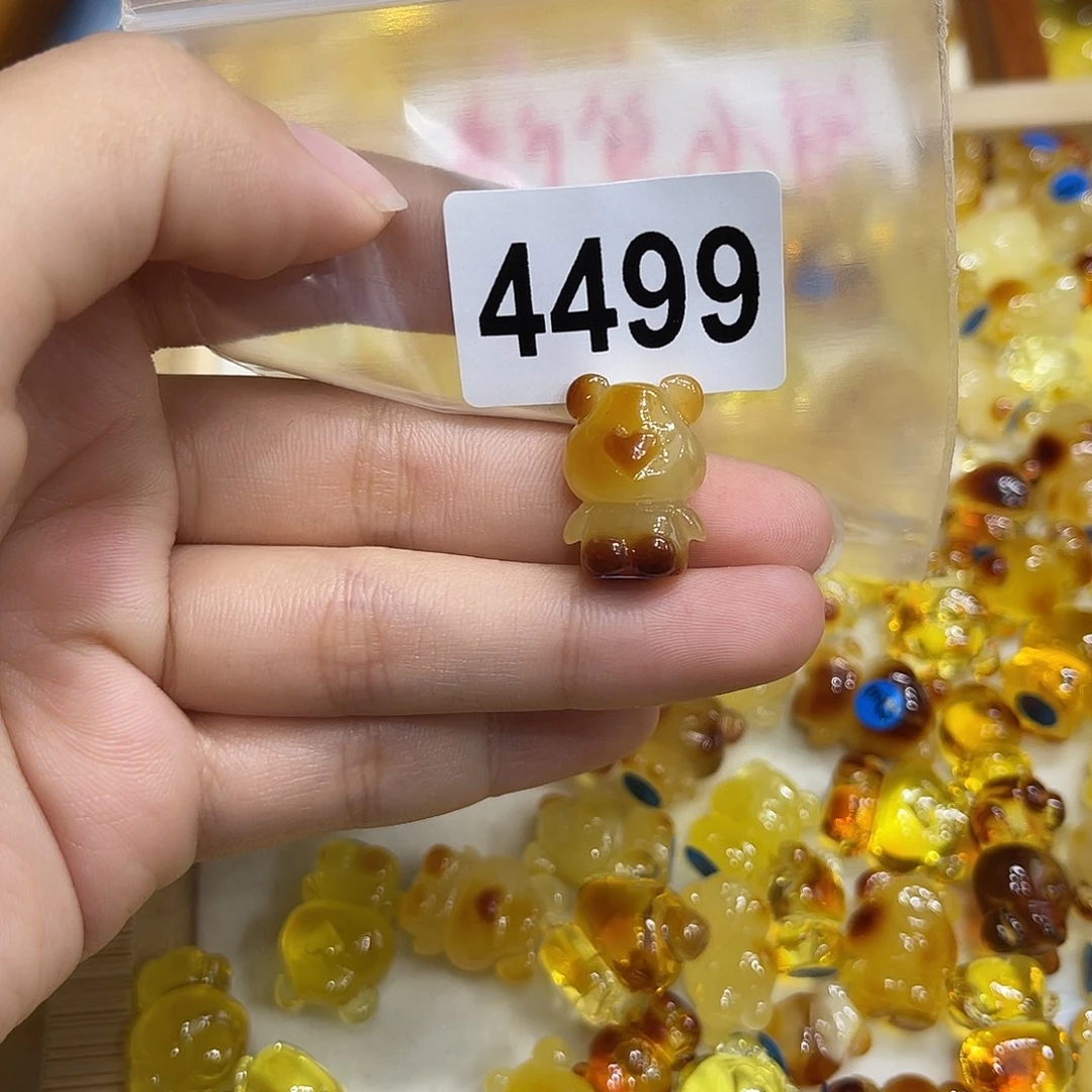 梨***~琥珀未镶嵌珠宝奇石