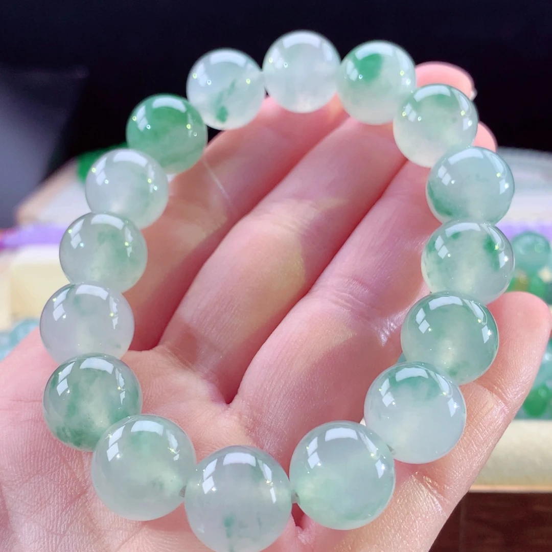 翡翠手链未镶嵌飘花