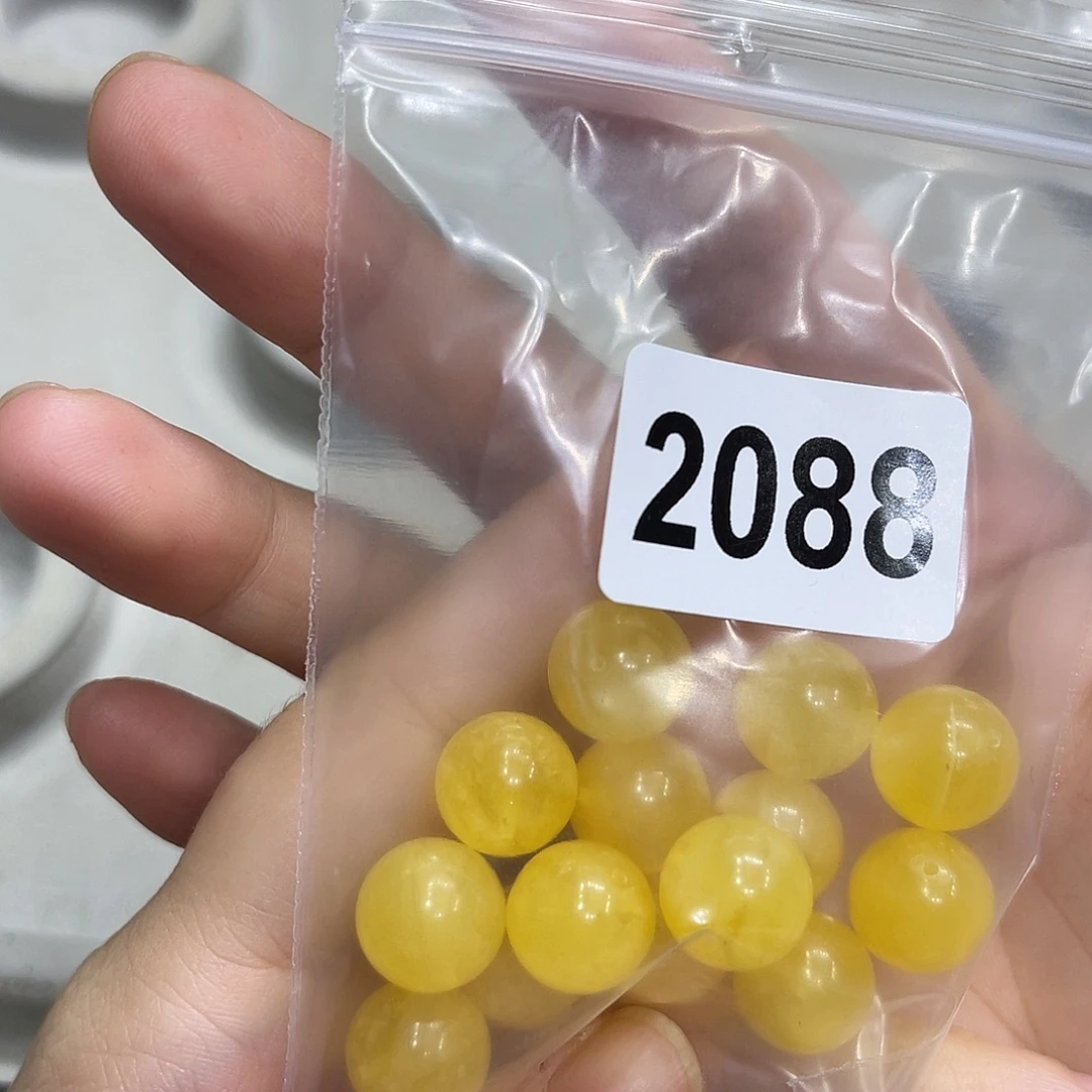 颜***儿琥珀未镶嵌珠宝奇石