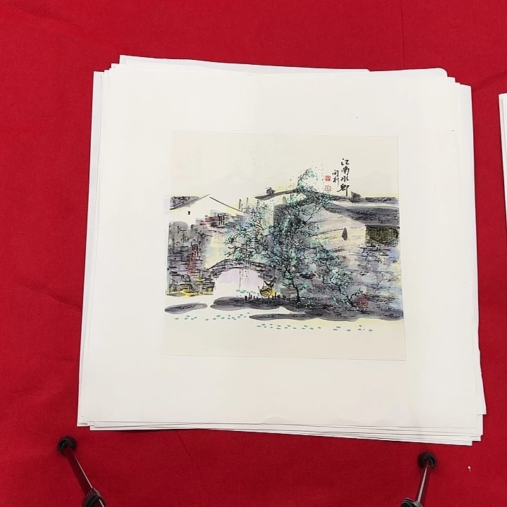 国画花鸟等图案和造型都非常精致