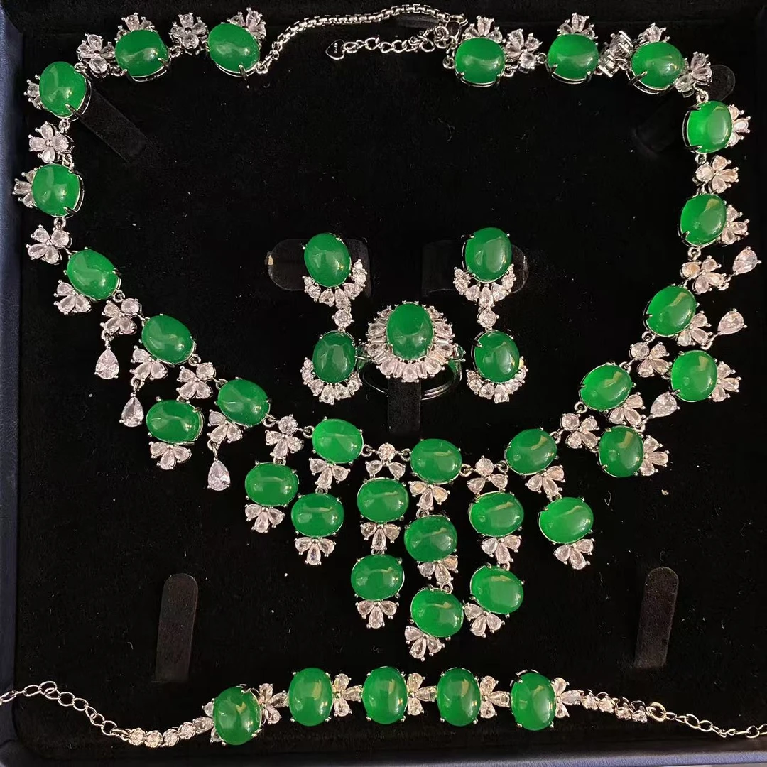 精选d169-典藏轻奢-重工豪华吊坠套盒