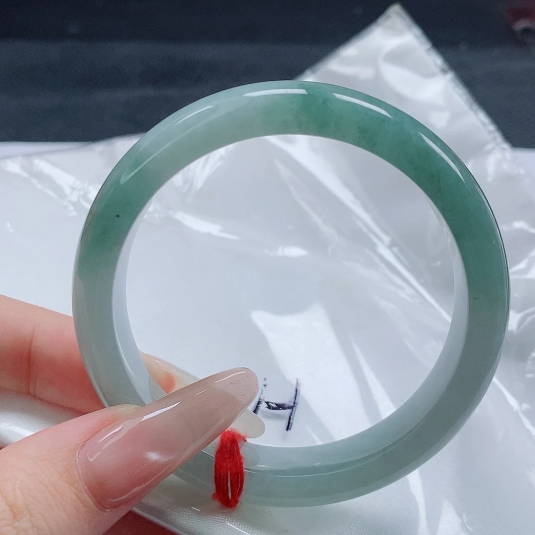 【闪购商品】未镶嵌手镯翡翠486号