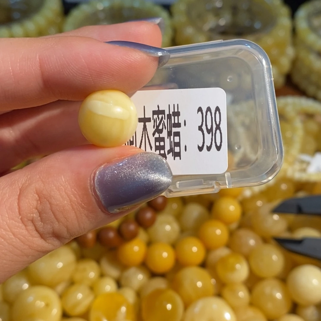 琥珀未镶嵌珠宝奇石398