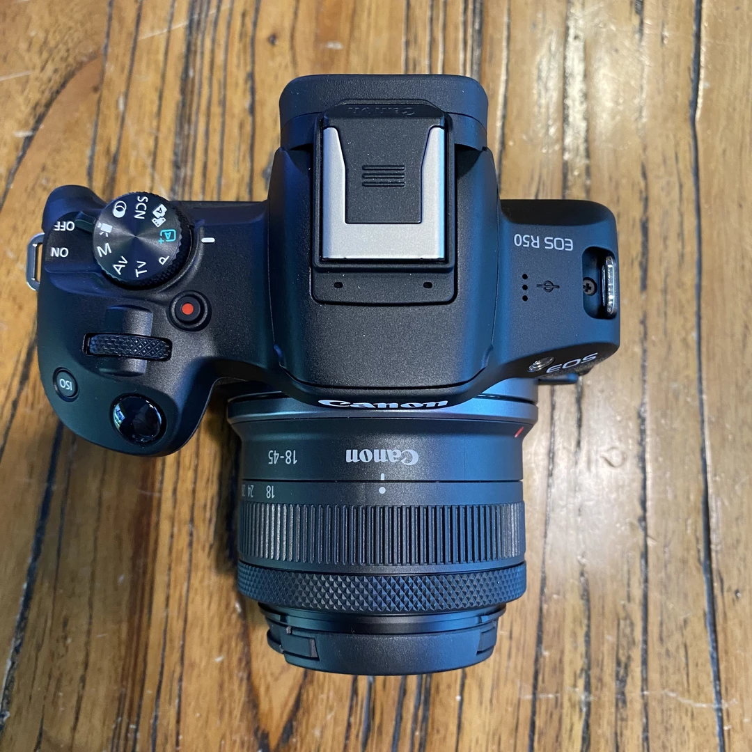 准新品 Canon/佳能 EOS R50 (18-45) 套机