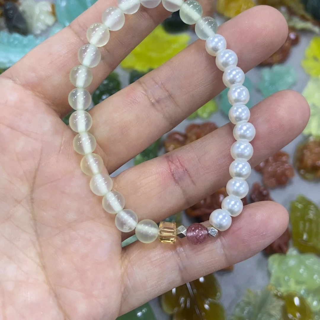 未镶嵌蛇纹石玉挂件