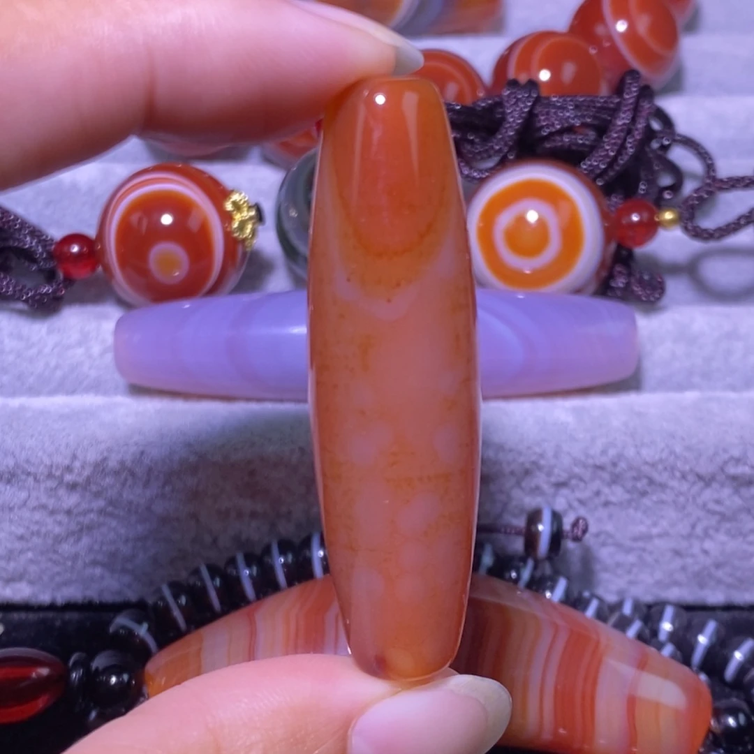 未镶嵌颈饰玛瑙/玉髓