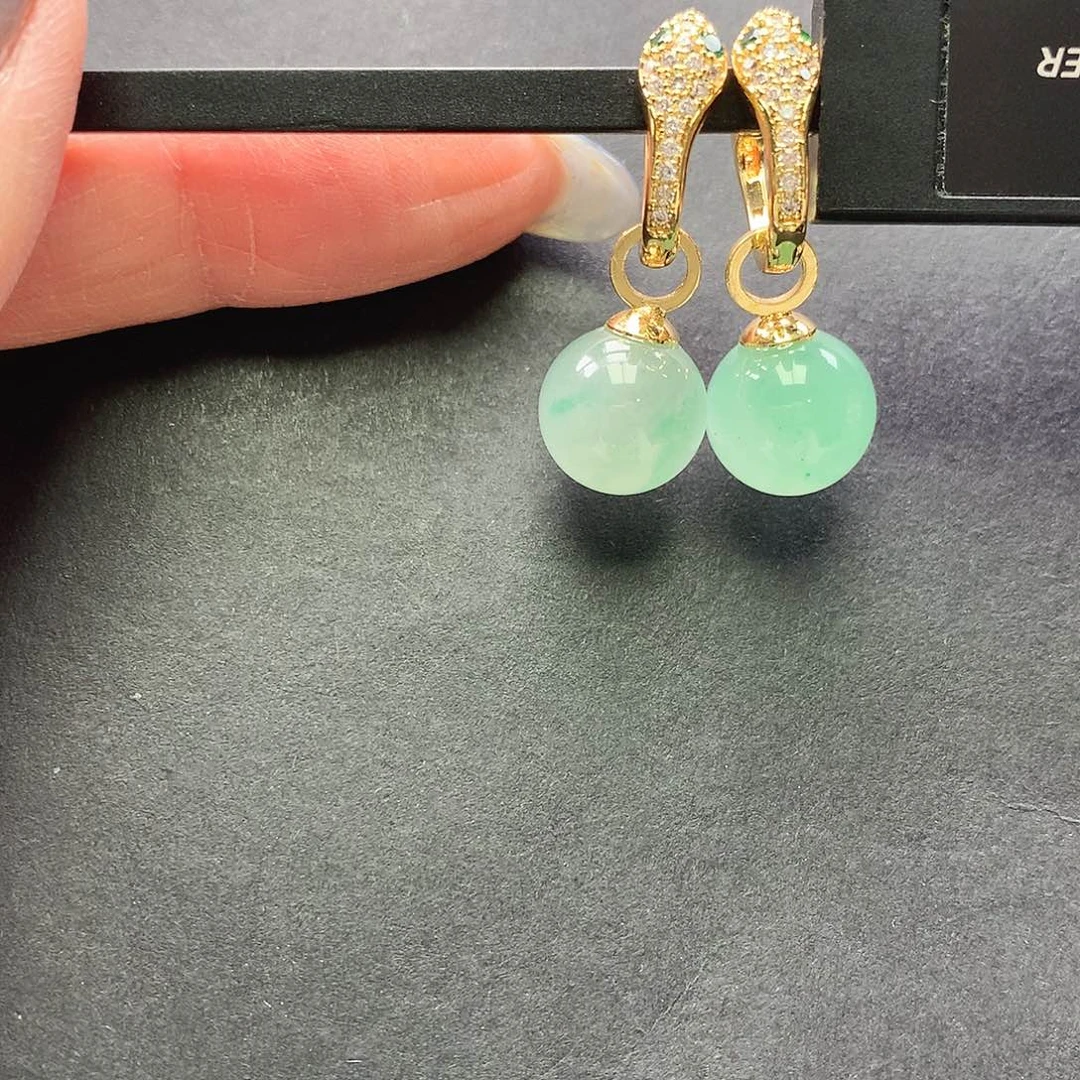 石英质玉未镶嵌耳坠