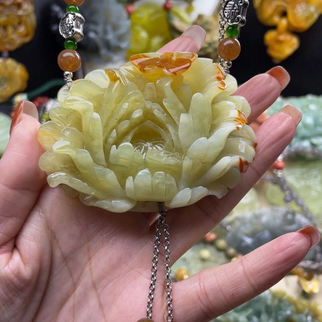 未镶嵌蛇纹石玉颈饰