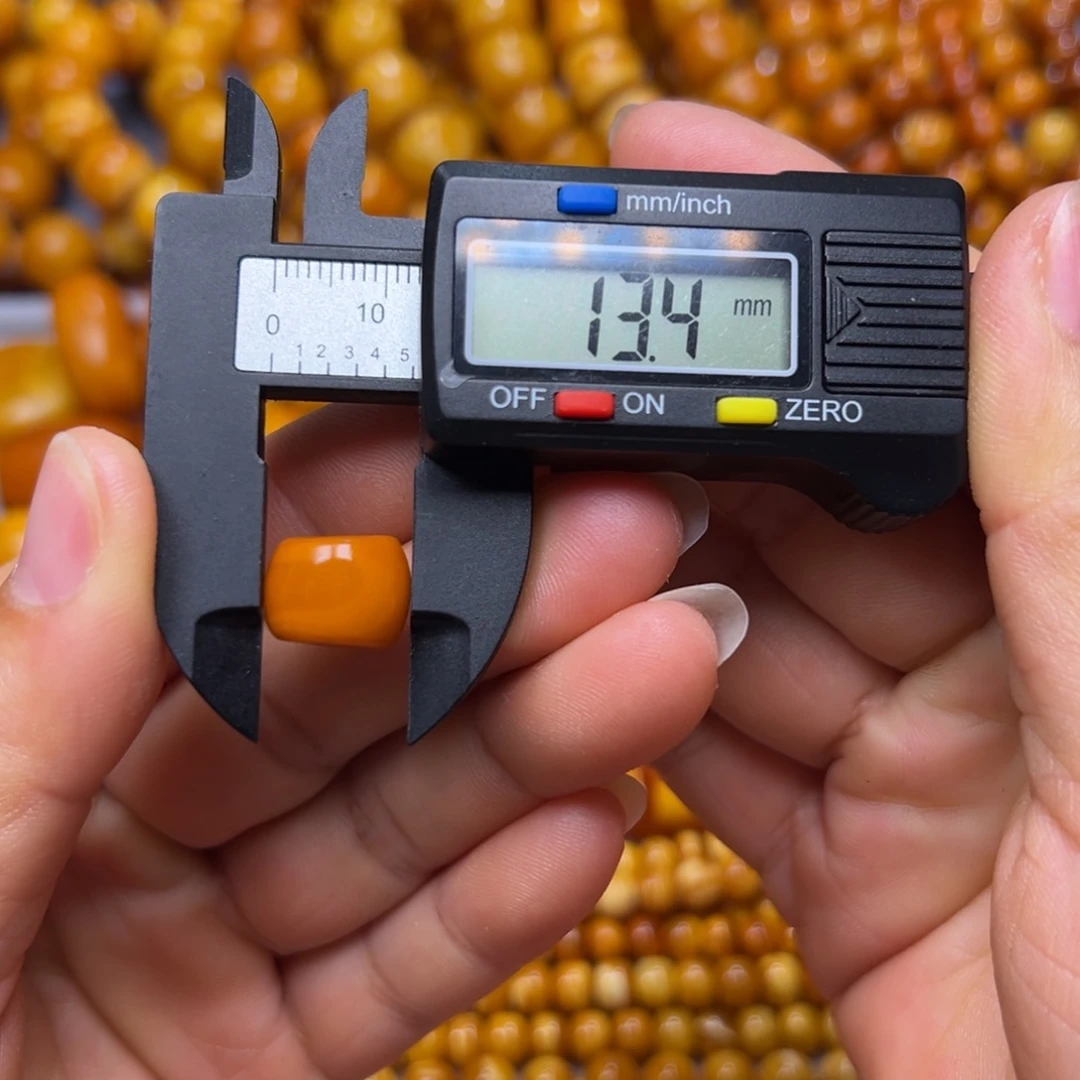 琥珀未镶嵌吊坠(不含链)