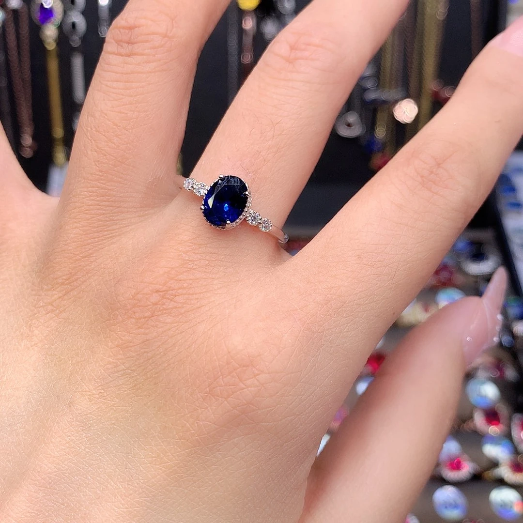 蓝宝石戒指银S925镶嵌白68