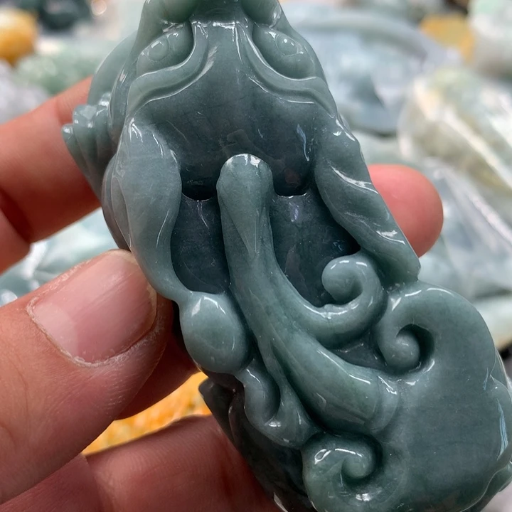 翡翠未镶嵌颈饰保真天然a货翡翠