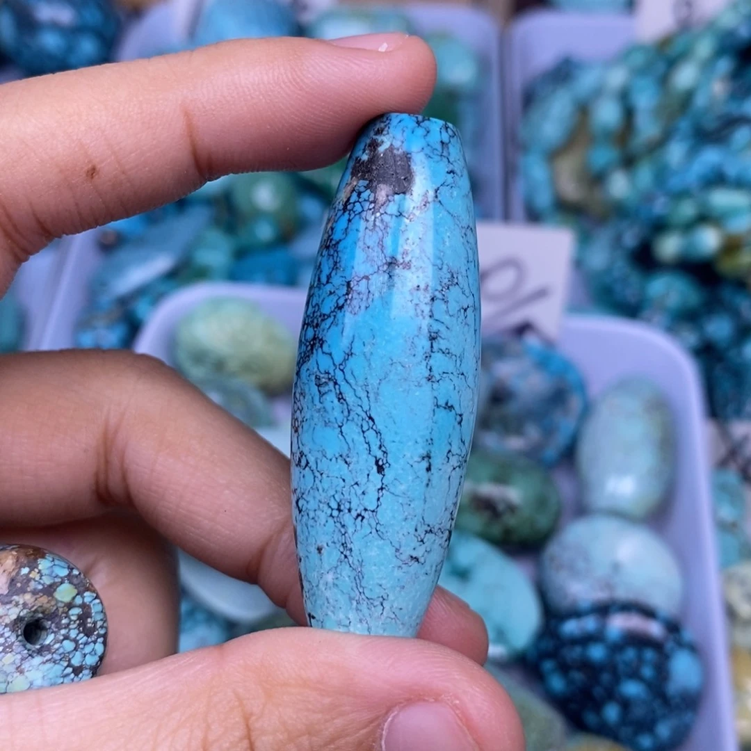 缘***汐绿松石未镶嵌颈饰