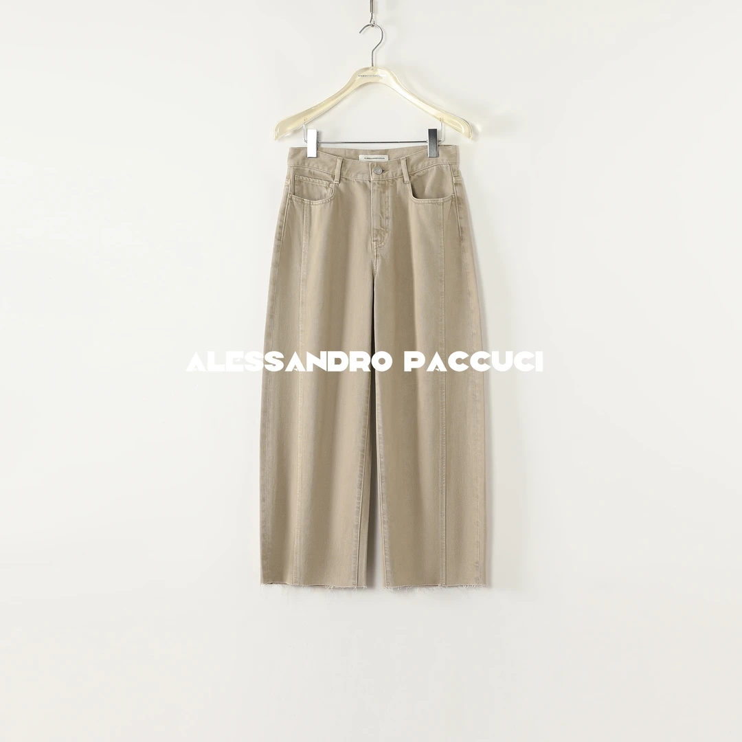 AP洛哥52032NK【构序】100棉弧形 毛边脚口时尚百搭休闲九分牛仔裤