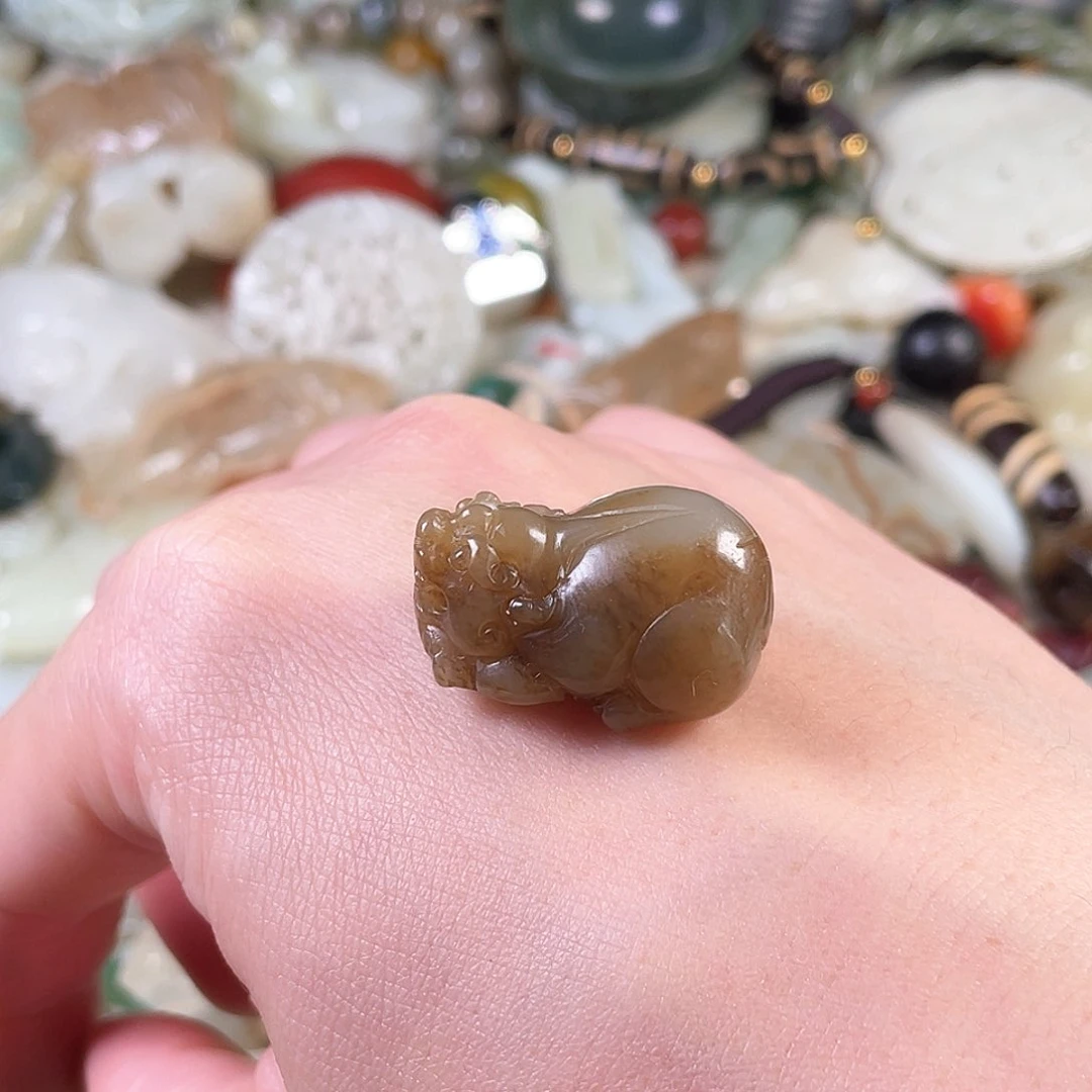 和田玉（糖玉）颈饰未镶嵌