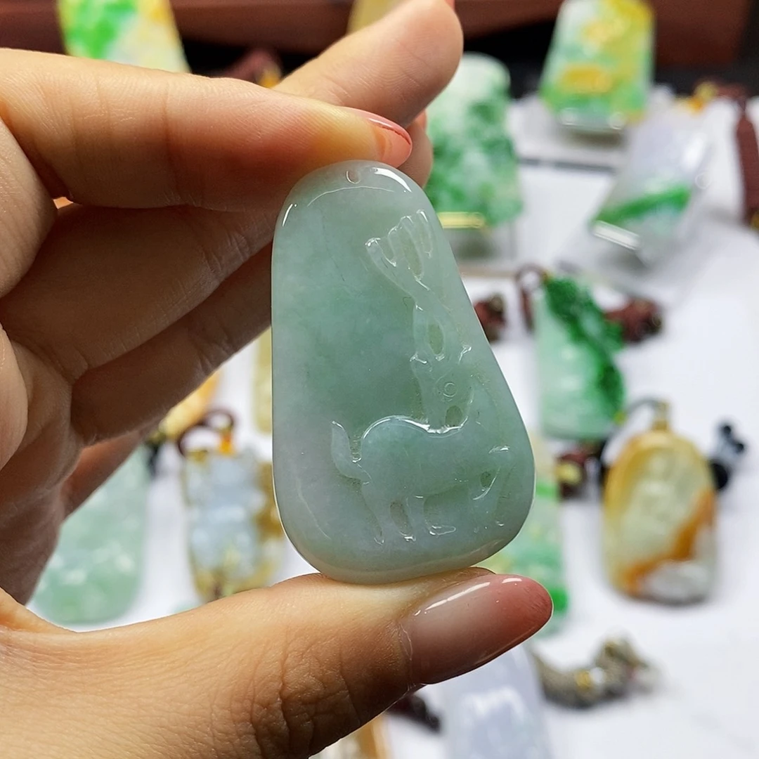 颈饰未镶嵌翡翠天然翡翠A货