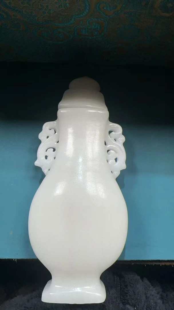 特色摆件特色摆件摆白石瓶E-101