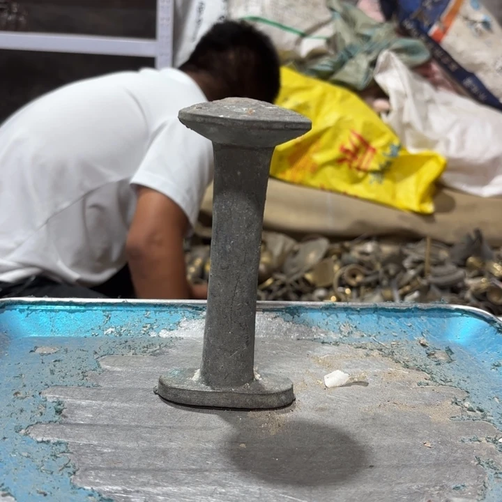 432 铜器物体理性消费