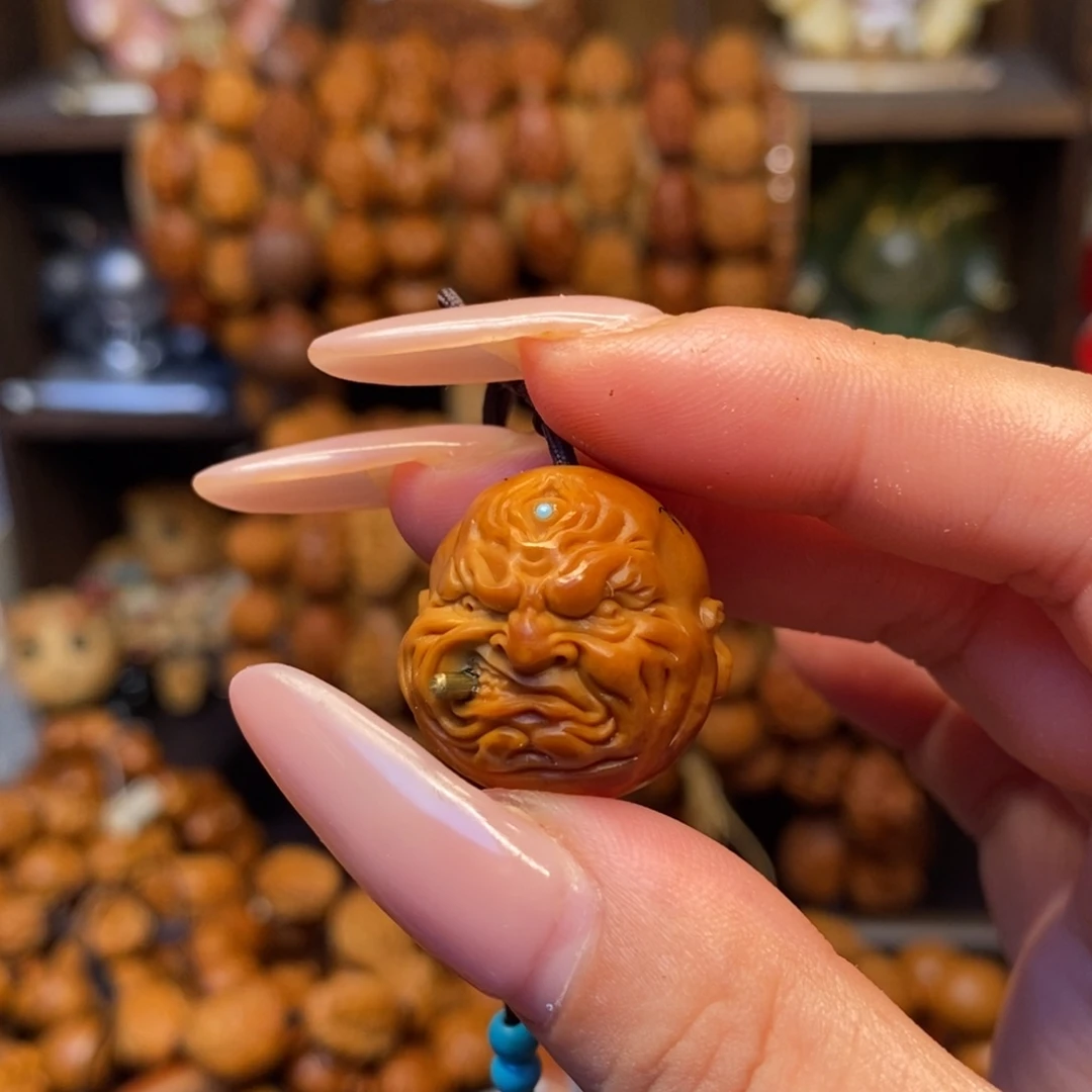 随***缘吊坠橄榄核特价恶僧